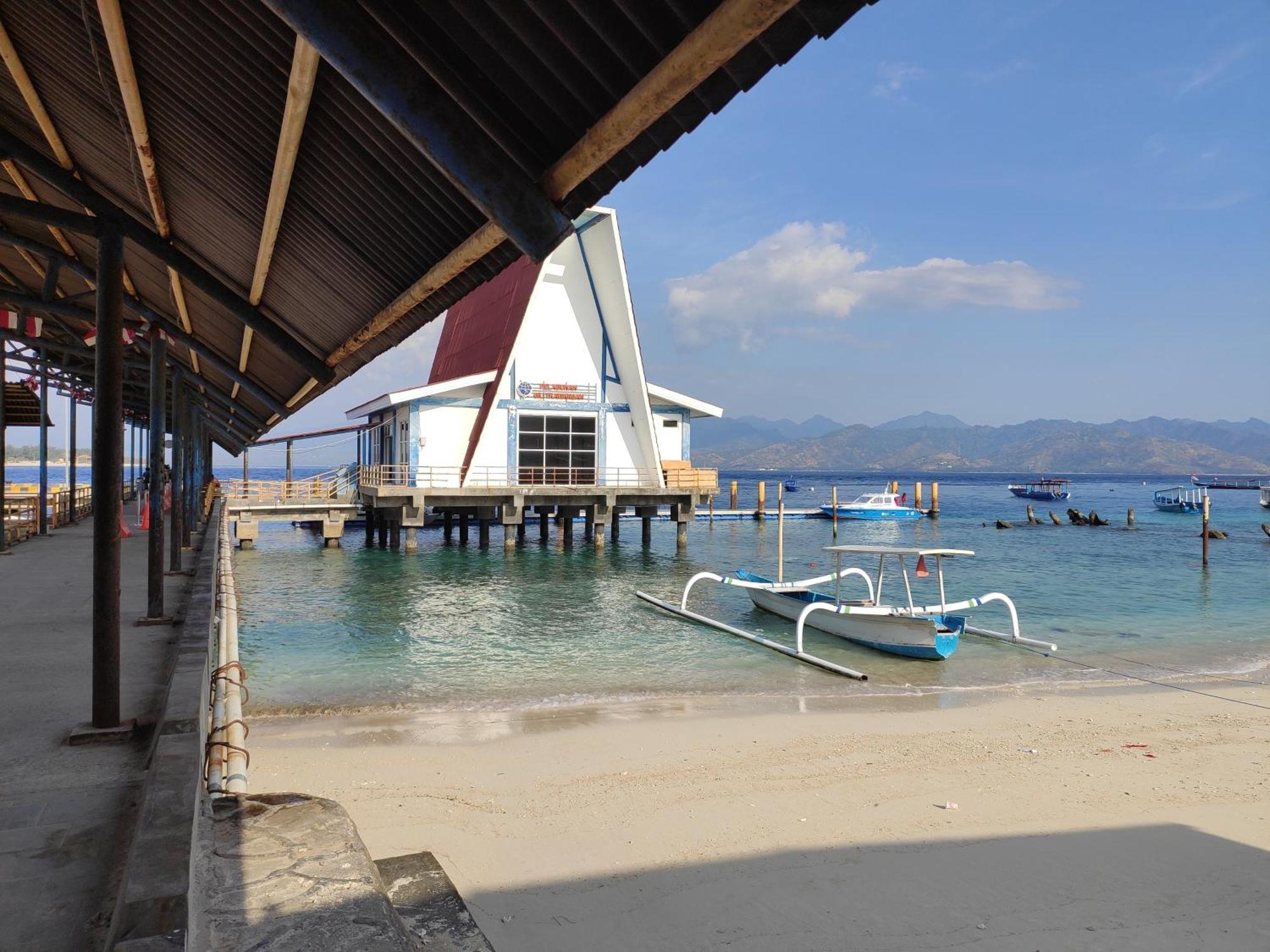 Gili Mesari Cottages & Homestay Гили Траванган Экстерьер фото