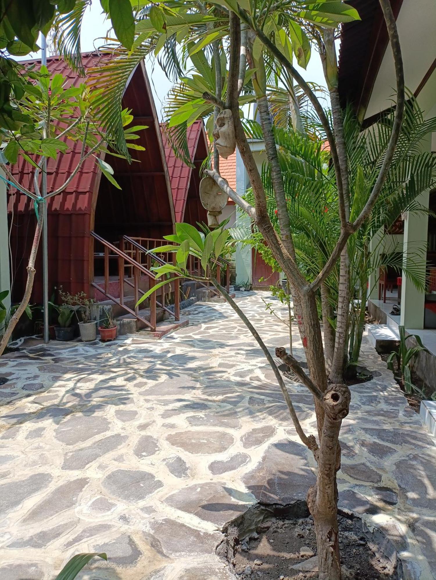 Gili Mesari Cottages & Homestay Гили Траванган Экстерьер фото