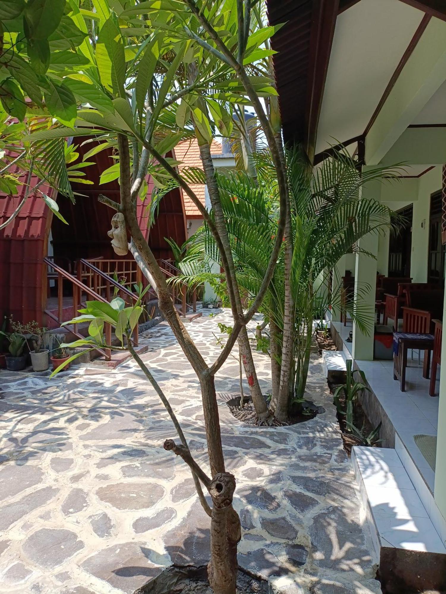 Gili Mesari Cottages & Homestay Гили Траванган Экстерьер фото