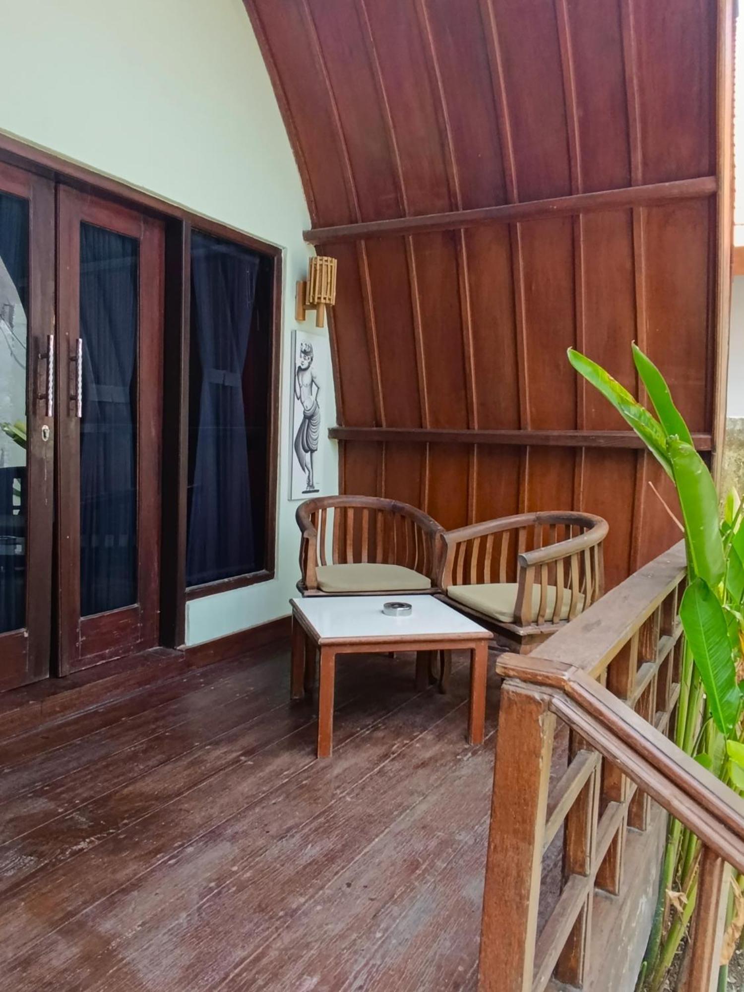 Gili Mesari Cottages & Homestay Гили Траванган Экстерьер фото